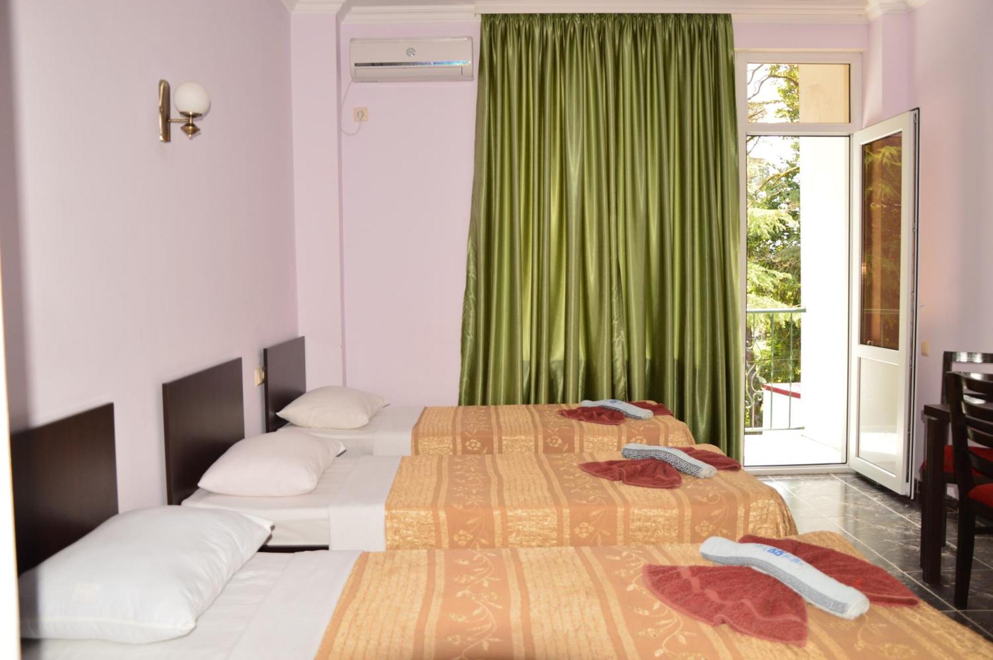 Golden Fleece Hotel Ureki Chambre photo