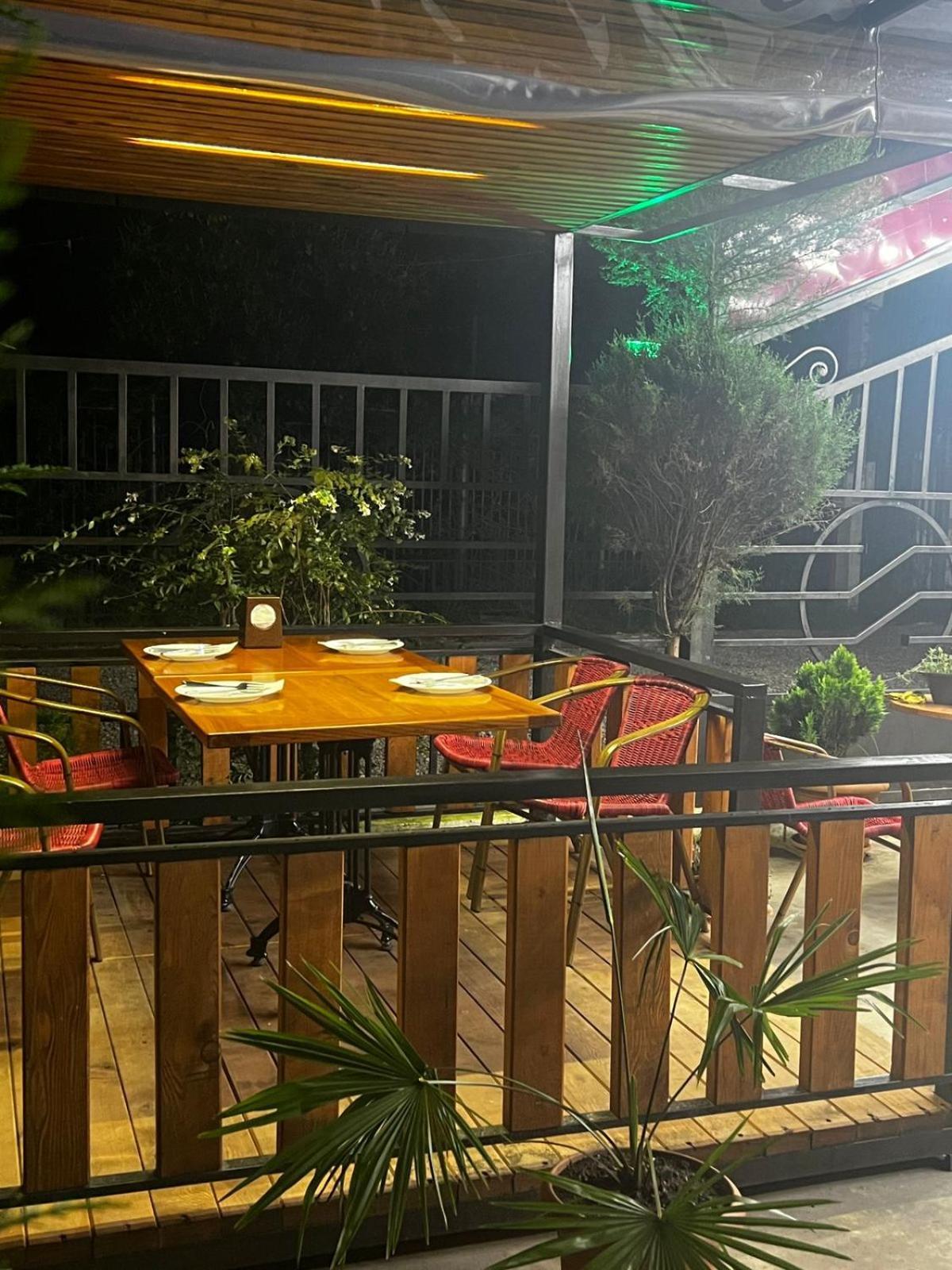 Golden Fleece Hotel Ureki Extérieur photo